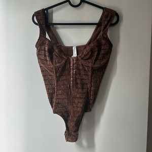 Urban Outfitter brown velvet bodysuit size Small